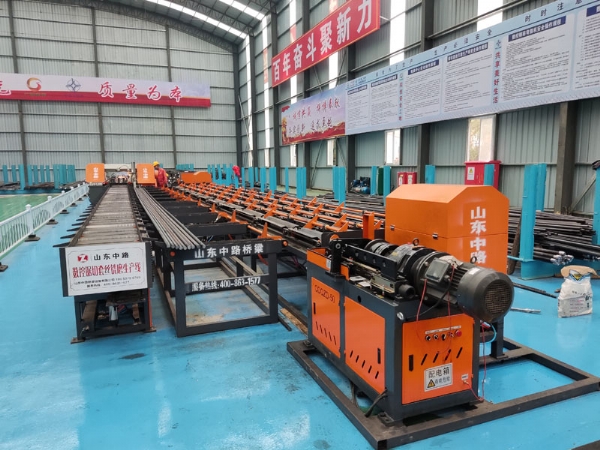 鋸切套絲生產(chǎn)線(xiàn)